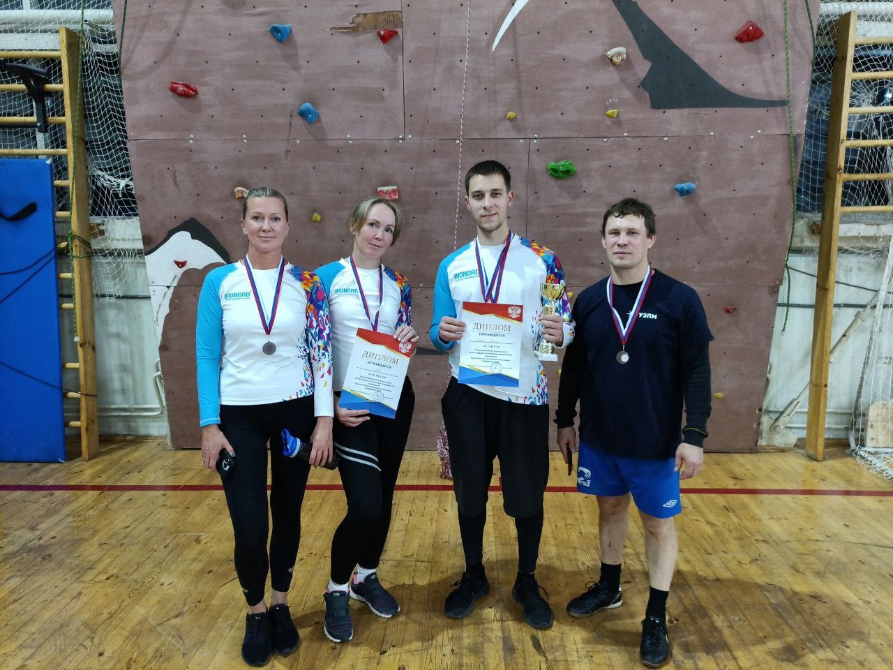 Сборная УЗПМ – в тройке победителей эстафеты по скалолазанию, рис. 2